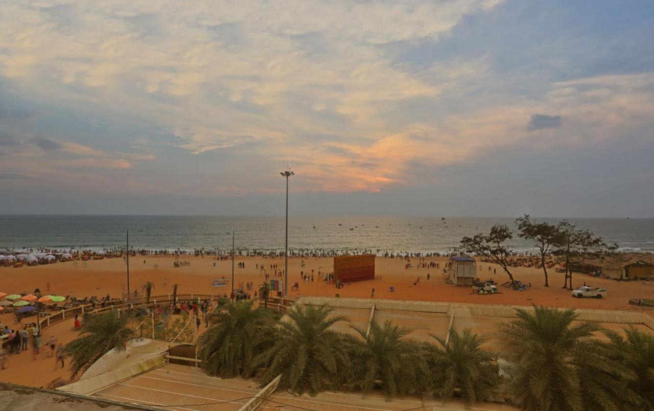 Calangute Residency Hotel Exterior photo