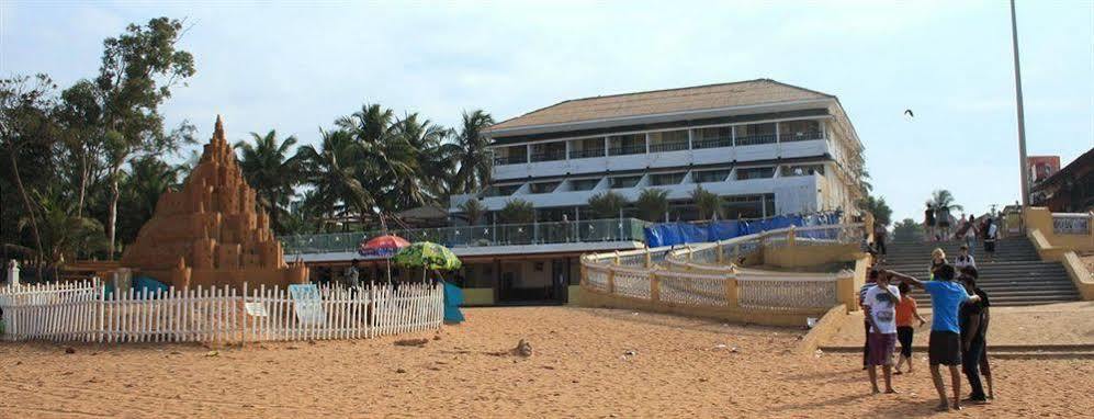 Calangute Residency Hotel Exterior photo