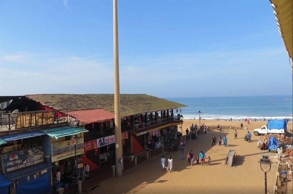 Calangute Residency Hotel Exterior photo